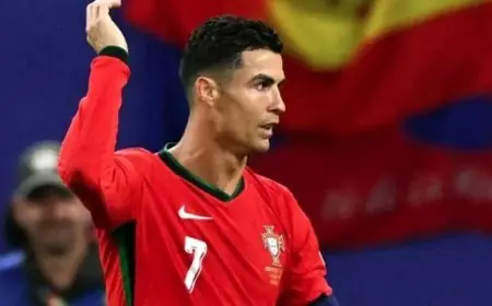 وزير رياضة الكونغو الديمقراطية يثير الجدل بتحدي كريستيانو رونالدو قبل المونديال