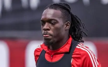 شوبير يكشف خروج كامويش من حسابات الأهلي حتى نهاية الموسم