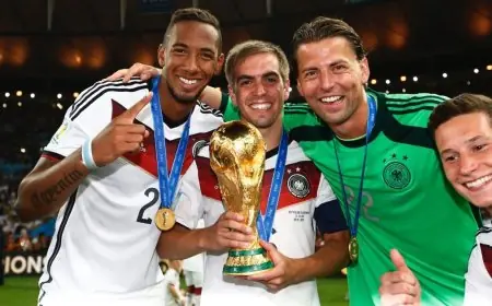 فيليب لام ينبه ألمانيا من خطر تكرار تجربة إيطاليا في كأس العالم
