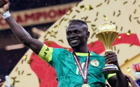 موتسيبي يقوم بزيارة السنغال ويلتقي رئيس البلاد وسط أزمة كأس إفريقيا