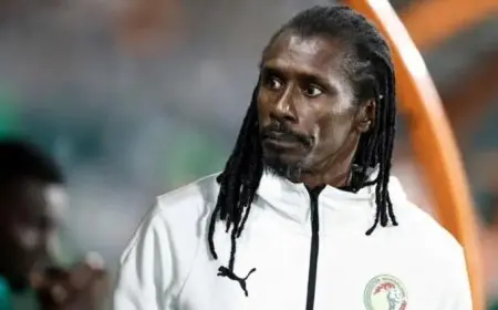 أليو سيسيه يعلن مغادرته تدريب منتخب ليبيا بعد تجربة غنية ومثمرة