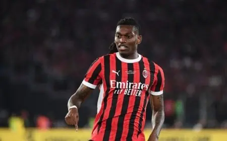 ميلان يتيح للموهوب لياو فرصة الانتقال بعد تخفيض سعره