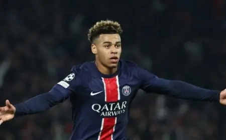 باريس سان جيرمان يسجل هدفًا مبكرًا ضد ليفربول في دوري أبطال أوروبا بدعم من ديزيريه دوي فيديو