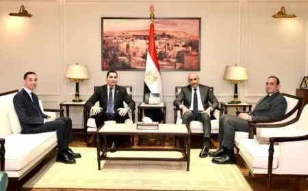 عبد الطيف وجوهر يستعرضان تعزيز التعاون في تطوير الرياضة المدرسية