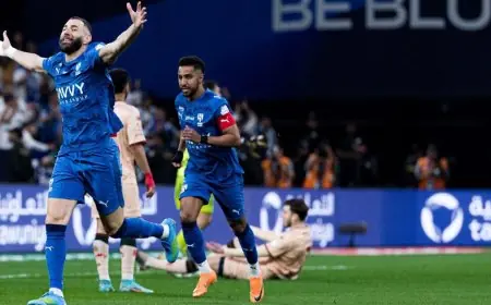 الهلال يسجل سداسية مذهلة ضد الخلود ويواصل الضغط على النصر في الدوري