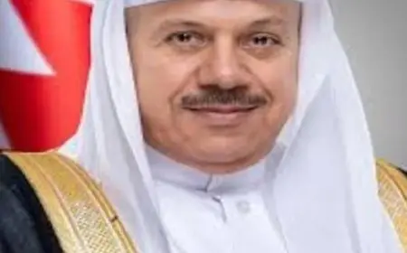 وزير الخارجية البحريني يتواصل هاتفيا مع نظرائه العرب لبحث الأوضاع الراهنة