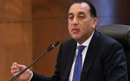 مدبولي يقدم التهاني للبابا وبطريرك الكرازة المرقسية بمناسبة الأعياد المسيحية