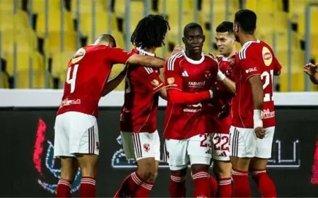 توروب يكشف تشكيلة الأهلي لمباراة سموحة في الدوري الممتاز