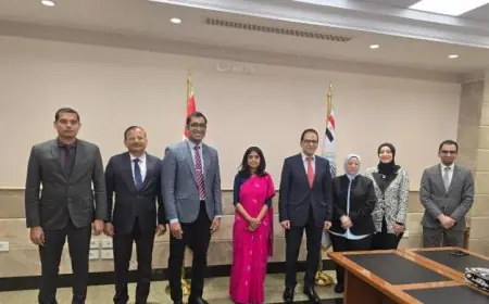 المركزي للمحاسبات يعقد محادثات مع الجهاز الأعلى للرقابة بالهند لتعزيز التعاون المشترك