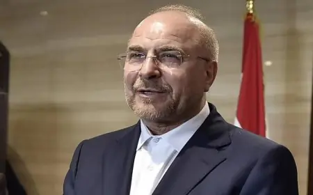 وصول الوفد الإيراني برئاسة قاليباف إلى باكستان للمفاوضات المهمة