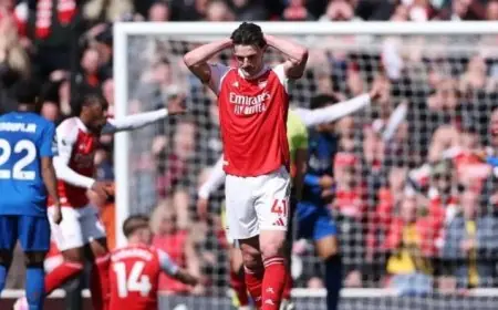أرسنال يتعرض لجرح مفاجئ بخسارة أمام بورنموث مما يزيد من تعقيد سباق لقب الدوري الإنجليزي