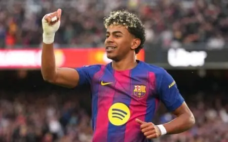 لامين يامال يثير الحماس في ديربي كتالونيا قبل مباراة برشلونة وإسبانيول