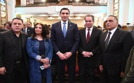 وزير الشباب والرياضة يشارك في احتفالات عيد القيامة المجيد للطائفة الإنجيلية