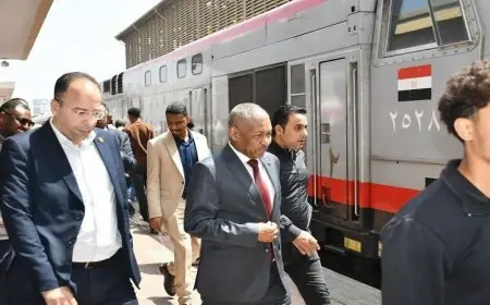 قطار لنقل السودانيين في مشروع العودة الطوعية يسير برعاية السكة الحديد مع صور حصرية