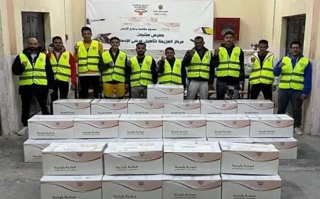 صندوق مكافحة الإدمان يوزع دفعة جديدة من منتجات المتعافين على بنك الكساء لتقديم المساعدة المحتاجة