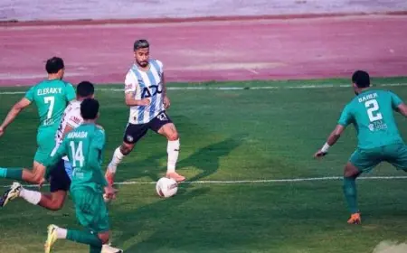 تعادل سلبي يهيمن على الشوط الأول في مباراة بيراميدز والمصري