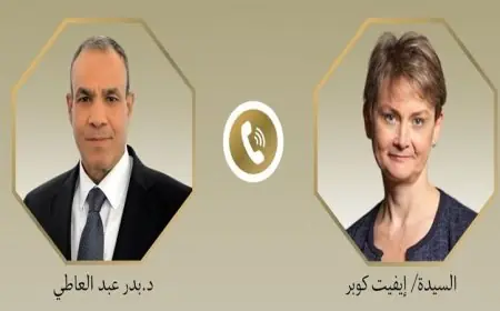 وزير الخارجية المصري يبحث مع نظيرته البريطانية جهود مصر لدعم خفض التوترات الإقليمية