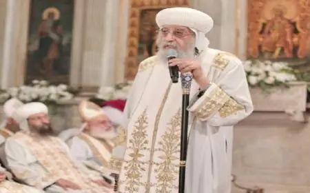 البابا تواضروس يقود قداس عيد القيامة المجيد في الكاتدرائية المرقسية
