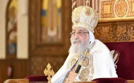 نقيب الأشراف يقدم تهانيه للبابا تواضروس والإخوة الأقباط بمناسبة عيد القيامة