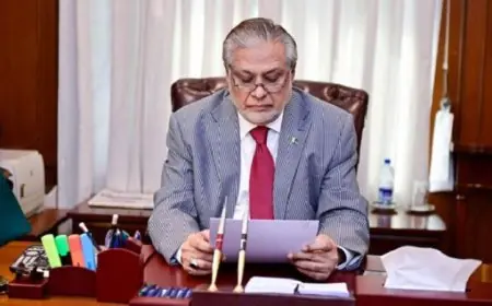 وزير الخارجية الباكستاني يثني على إيران وأمريكا لاستجابتهما لدعوة وقف إطلاق النار