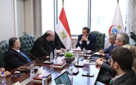 وزير الصحة يناقش مع إنفينشور خطة إنشاء المدينة الطبية في العاصمة الجديدة