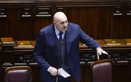 وزير الدفاع الإيطالي يخبر وزير الدفاع الإسرائيلي بوقف تجديد اتفاقية التعاون