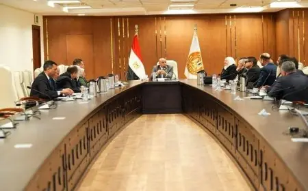 وزير العمل يؤكد للنواب في البرلمان التزامنا المشترك بتقديم خدمة مميزة للمواطنين