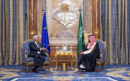 ولي العهد السعودي ورئيس المجلس الأوروبي يناقشان الأحداث الراهنة وتأثيرها على المنطقة