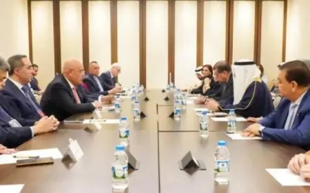 رئيس مجلس النواب يلتقي نظيريه من البحرين والجزائر خلال اجتماع الاتحاد البرلماني