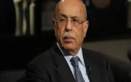 تسمية القاعة الرئيسية بمركز مؤتمرات جامعة القاهرة باسم مفيد شهاب لتعزيز الإرث الأكاديمي