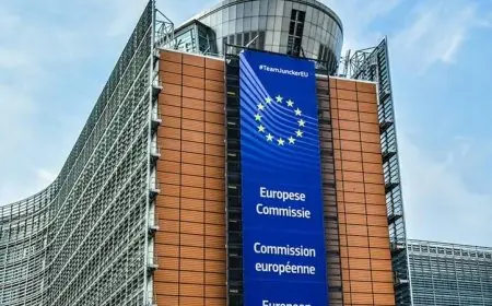 المفوضية الأوروبية تحذر من أزمة طاقة طويلة الأمد وتفرض إجراءات تقشف صارمة