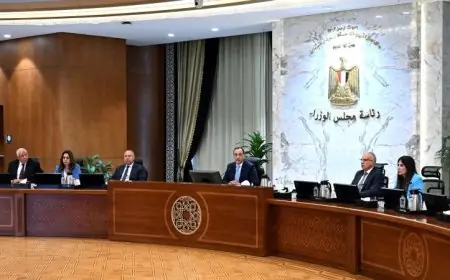 مدبولي يراقب تقدم مشروعي رأس الحكمة وشمس الحكمة بالساحل الشمالي