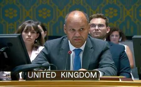 لندن تواصل جهودها لاستعادة فتح مضيق هرمز بالكامل