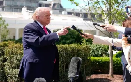 ترامب يشير إلى إمكانية تمديد وقف إطلاق النار مع إيران