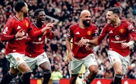 تشكيل مانشستر يونايتد المتوقع لمواجهة تشيلسي في الدوري الإنجليزي بقيادة مبوميو في خط الهجوم