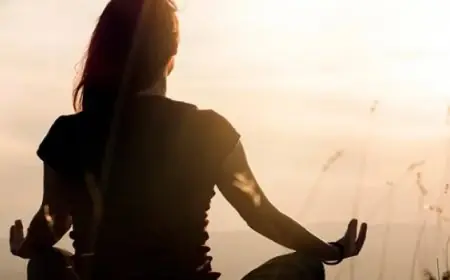 اكتشف كيف يمكن أن تعيد 7 أيام من التأمل برمجة دماغك وتحسين حياتك