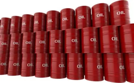 أسعار النفط تتراجع وسط زيادة التفاؤل بإنهاء حرب إيران واستئناف تدفق الإمدادات