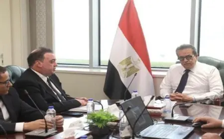 وزير الصحة يستعرض المقترح النهائي للمنصة الرقمية لمتابعة المشاريع القومية