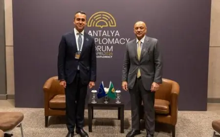 البديوي ودي مايو يستكشفان آفاق جديدة للشراكة الخليجية الأوروبية