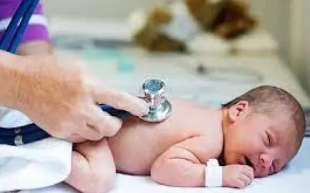 الصحة تكشف عن فحص أكثر من 735 ألف مولود جديد لاكتشاف الأمراض الوراثية مبكرا