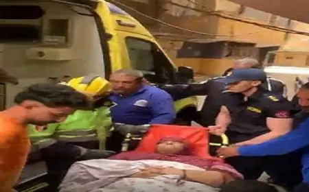 أمن القاهرة يتدخل لنقل سيدة غير قادرة على الحركة إلى المستشفى بعد استغاثتها