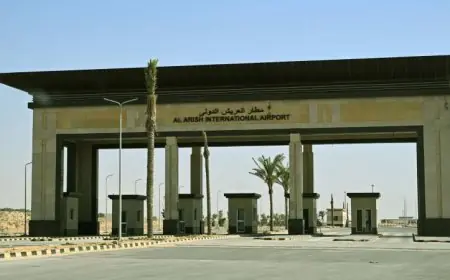 رئيس الوزراء يطلع على سير تنفيذ مشروع تطوير مطار العريش الدولي