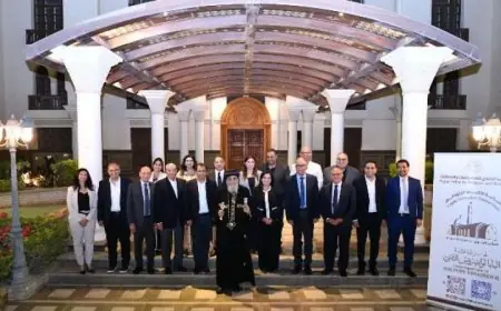 البابا تواضروس يؤكد أهمية التكامل مع مؤسسات الدولة لدعم الفئات الأكثر احتياجًا