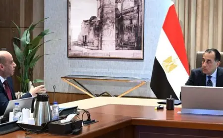 رئيس الوزراء يناقش ملفات العمل مع وزير العمل في لقاء مهم