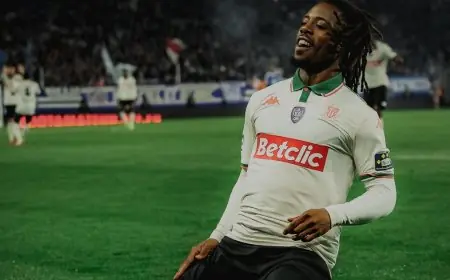 إيلي واهي يقود نيس إلى نهائي كأس فرنسا بعد انتصار مثير على ستراسبورغ