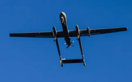 عون يؤكد أن استهداف الإعلاميين يعد جريمة ضد الإنسانية