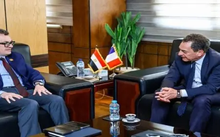 وزير التخطيط يتباحث مع الجانب الفرنسي حول تأثيرات الأزمة الجيوسياسية الحالية