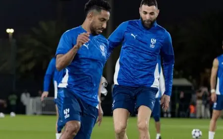 الهلال يسترجع عافيته استعدادا لمواجهة ضمك في دوري روشن السعودي
