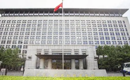 الصين تنبه من عواقب التشريعات الأمريكية الجديدة حول ضوابط التصدير