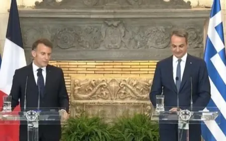ماكرون يؤكد أهمية إحلال السلام وتعزيز وقف إطلاق النار في الشرق الأوسط